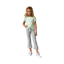 Load image into Gallery viewer, DKNY girls 2 Pcs. Set
